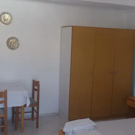 Sofia's Studios Apartment *